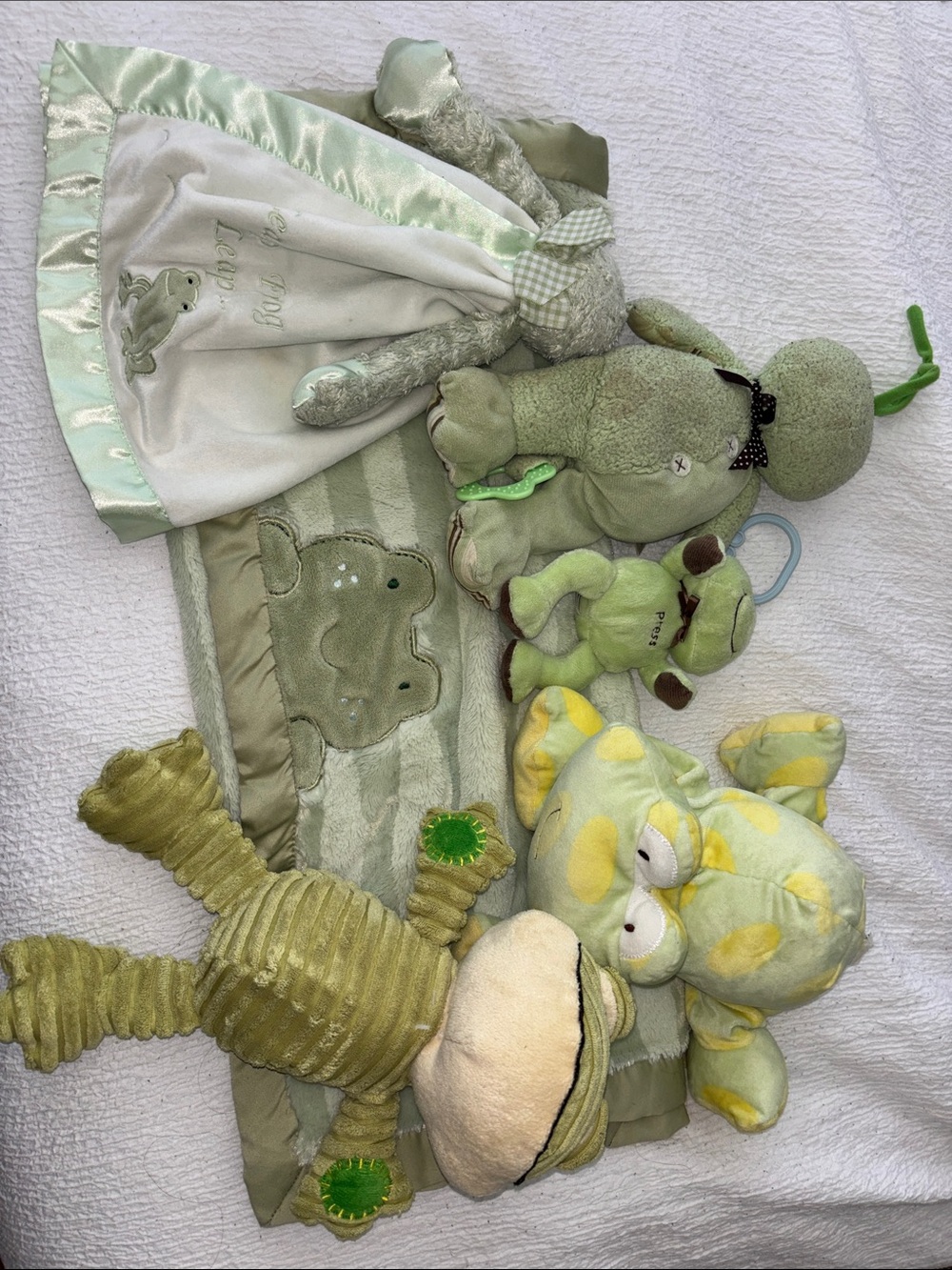 Plush Green Frog & Comfort Blanket Set - Soft Kids Stuffed Animals